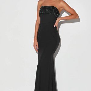 NWT Brilliantly Bold Black Strapless Mermaid Maxi Dress